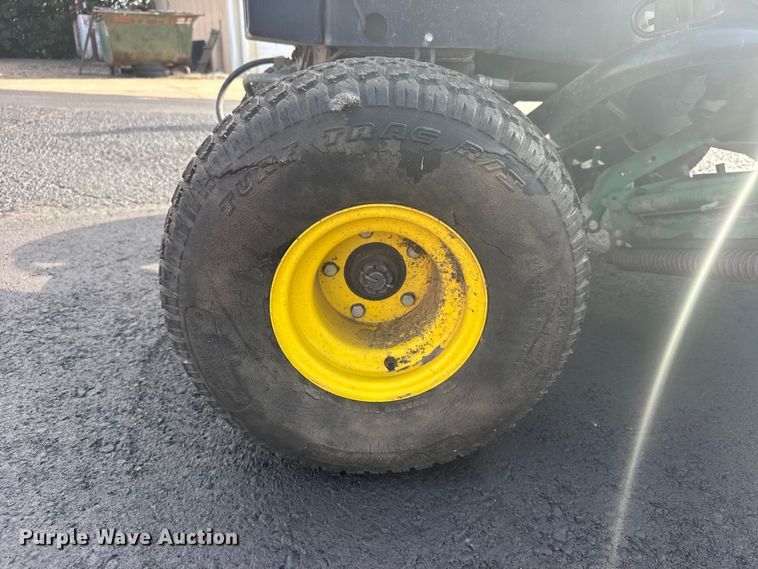 image for item EW4922 1996 John Deere 3215 A rough fairway mower