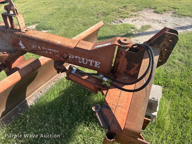 image for item EW4927 Earth Brute FR-10 blade