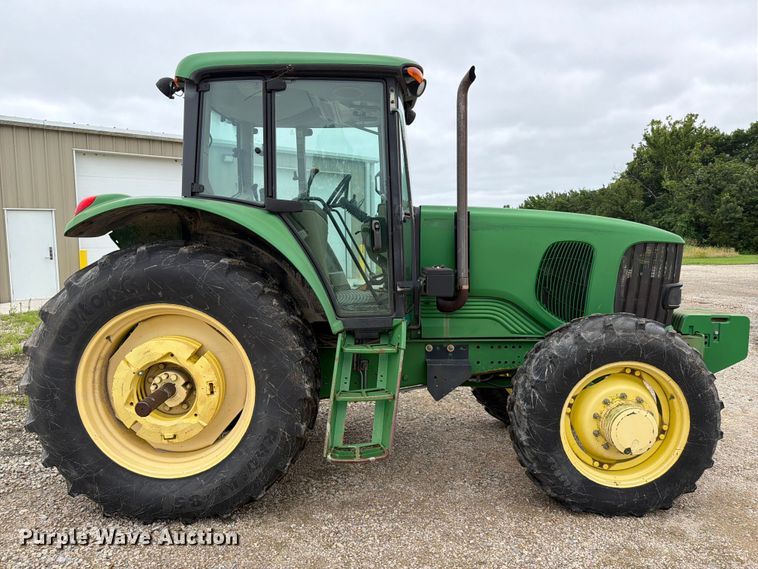 image for item EX2492 2003 John Deere 6615 MFWD tractor