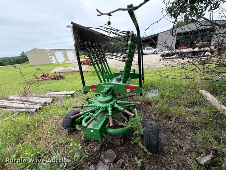 image for item EX2495 New Frontier RR2211 rotary hay rake