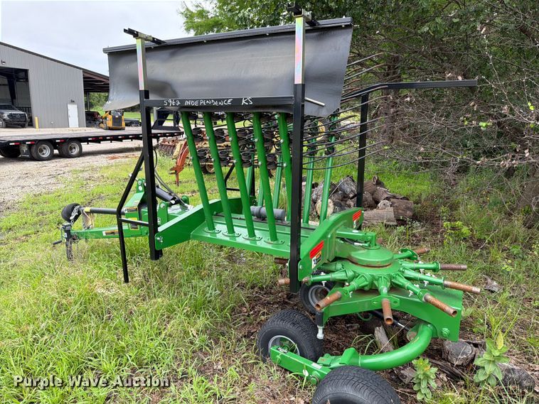 image for item EX2495 New Frontier RR2211 rotary hay rake