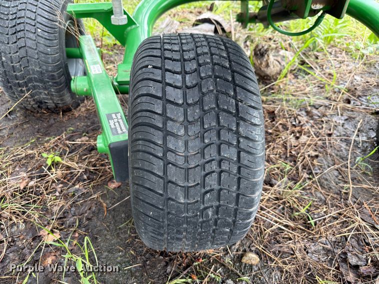 image for item EX2495 New Frontier RR2211 rotary hay rake