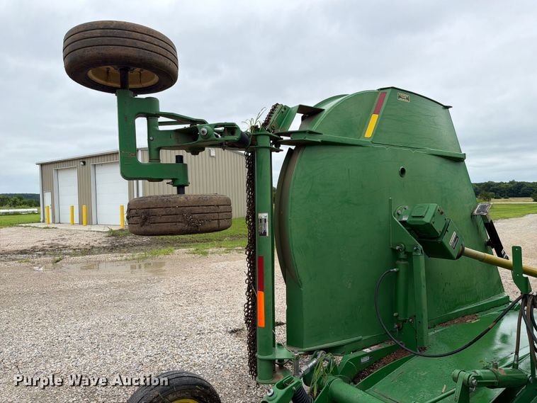 image for item EX2498 John Deere CX20 batwing rotary mower