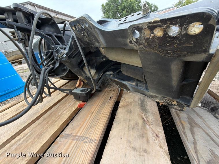 image for item EX2500 2004 Mercury 50 boat engine