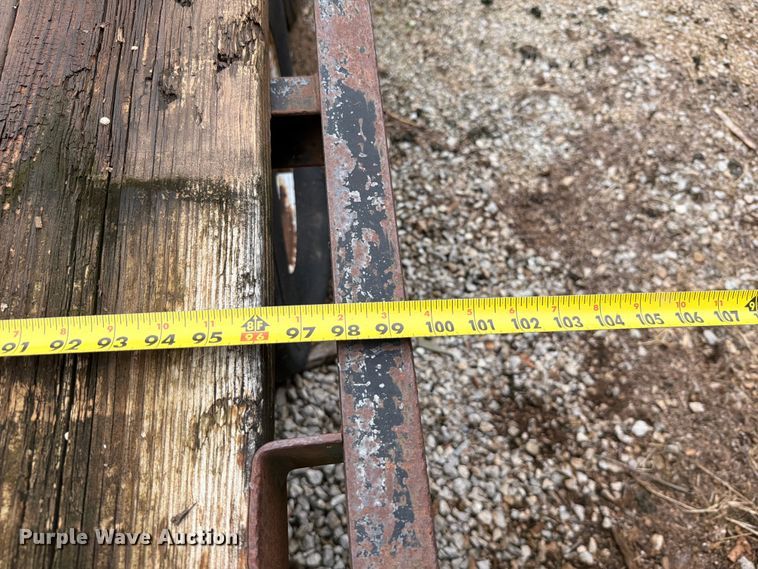 image for item EX2501 1997 Donahue Corporation UF-24B equipment trailer