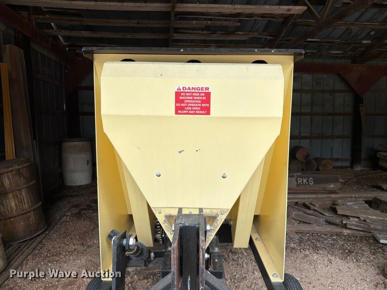 image for item EX2502 Truax Company UP-450 nut planter