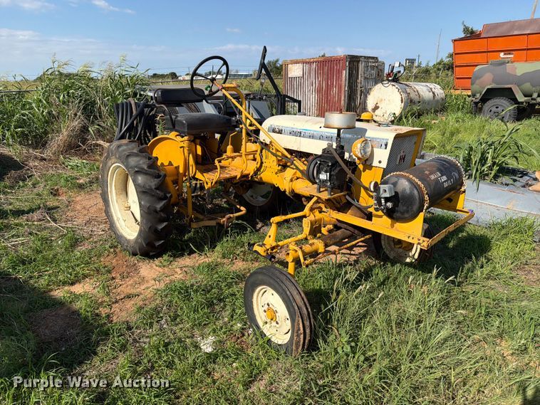 image for item EX3991 International Cub tractor