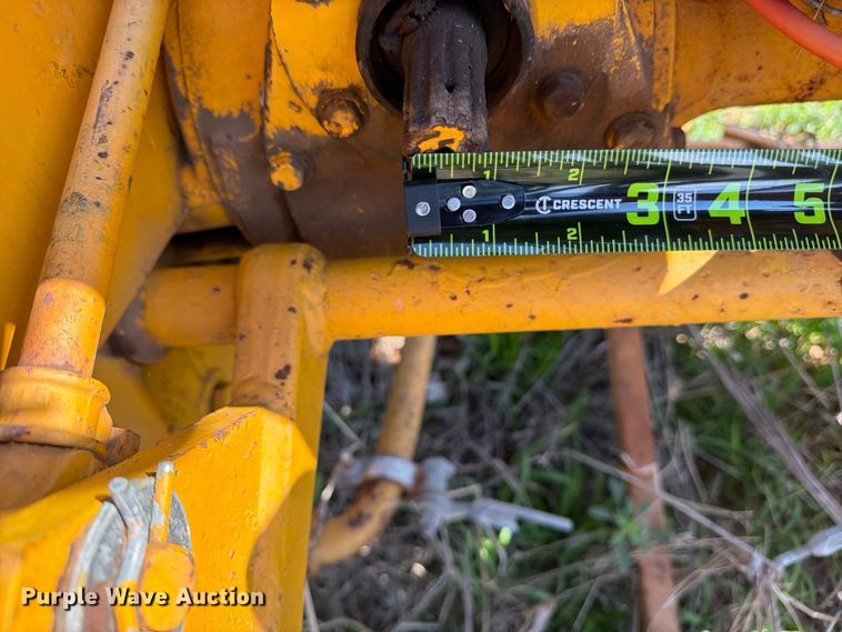 image for item EX3991 International Cub tractor