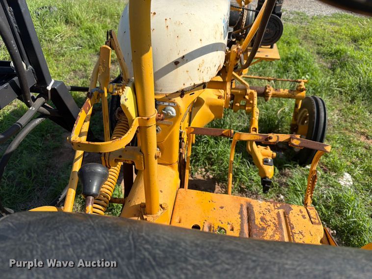 image for item EX3991 International Cub tractor