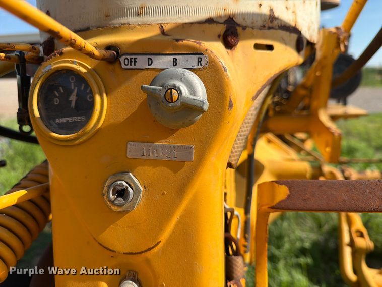 image for item EX3991 International Cub tractor