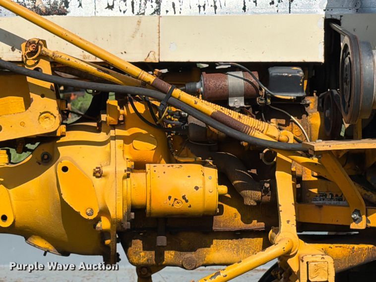 image for item EX3991 International Cub tractor