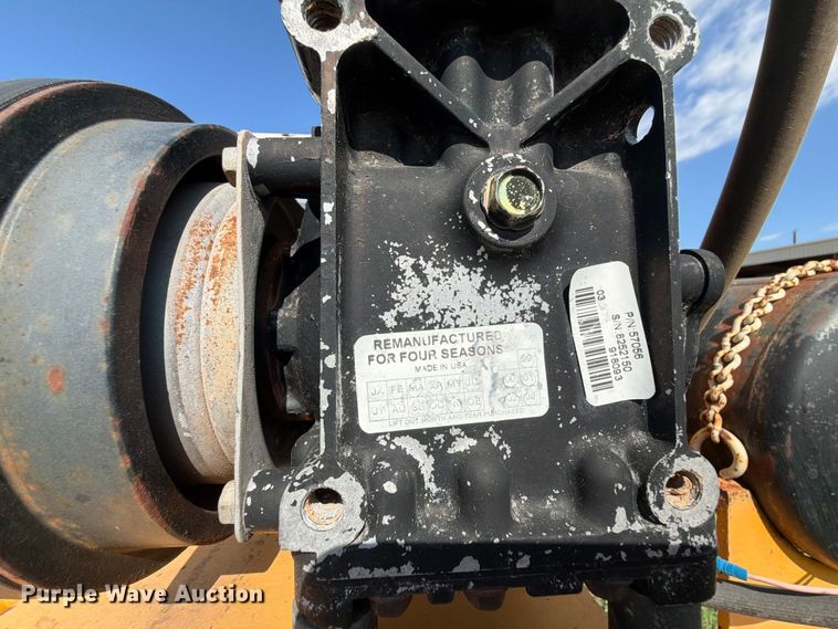 image for item EX3991 International Cub tractor