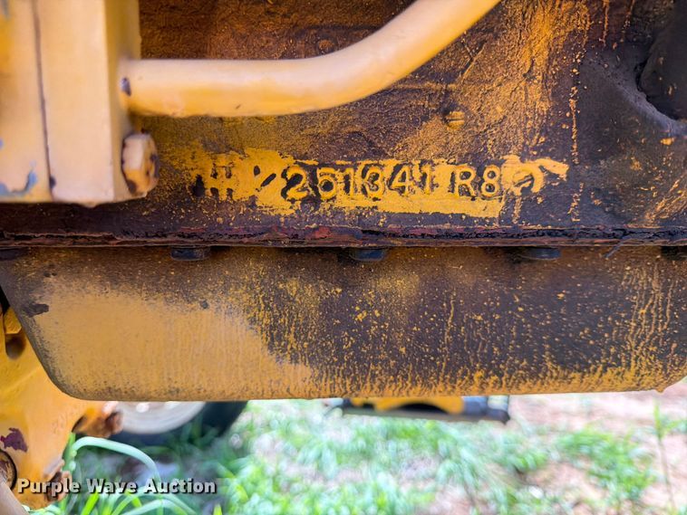 image for item EX3991 International Cub tractor