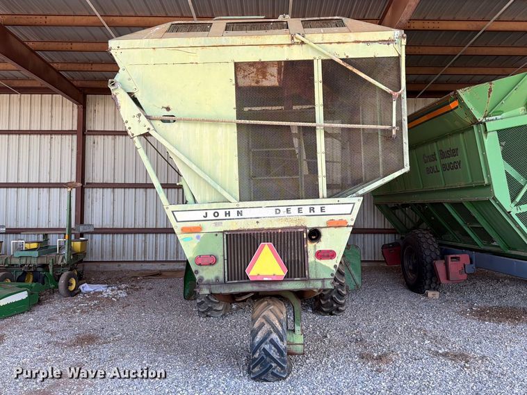 image for item EX3992 John Deere 9910 cotton picker