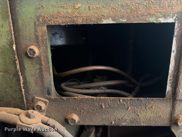 image for item EX3992 John Deere 9910 cotton picker