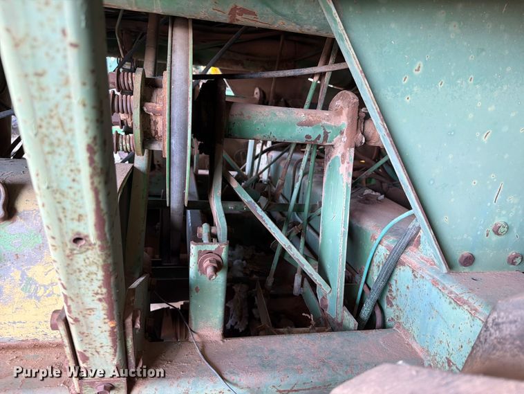 image for item EX3992 John Deere 9910 cotton picker