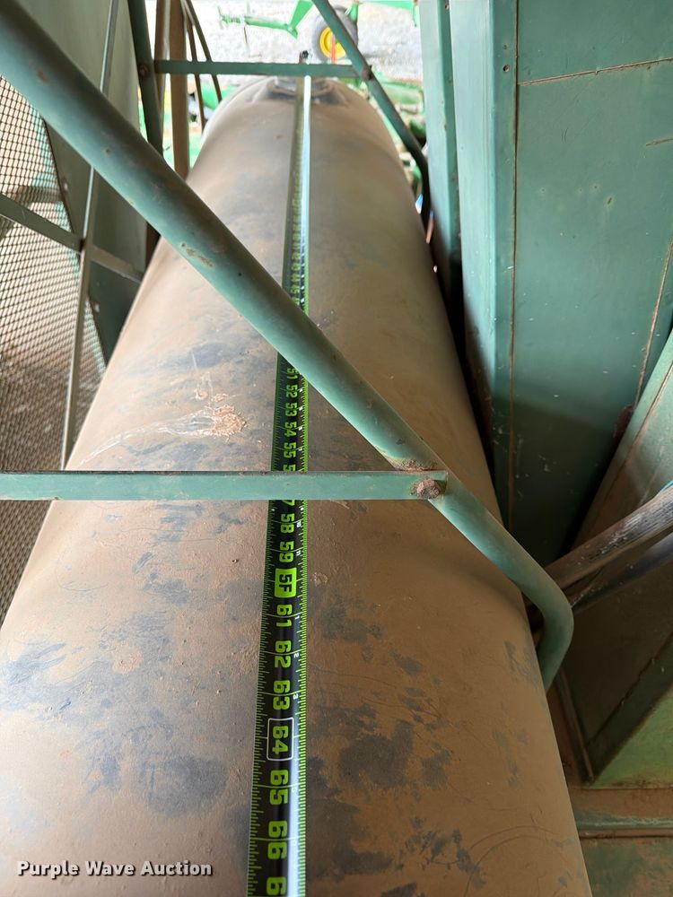 image for item EX3992 John Deere 9910 cotton picker