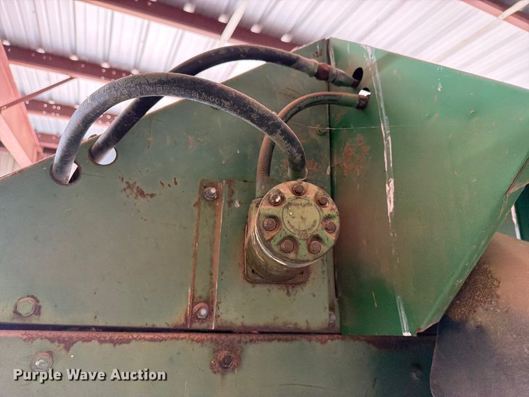 image for item EX3992 John Deere 9910 cotton picker