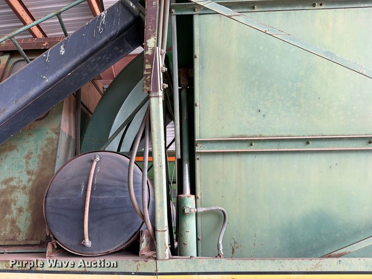 image for item EX3992 John Deere 9910 cotton picker