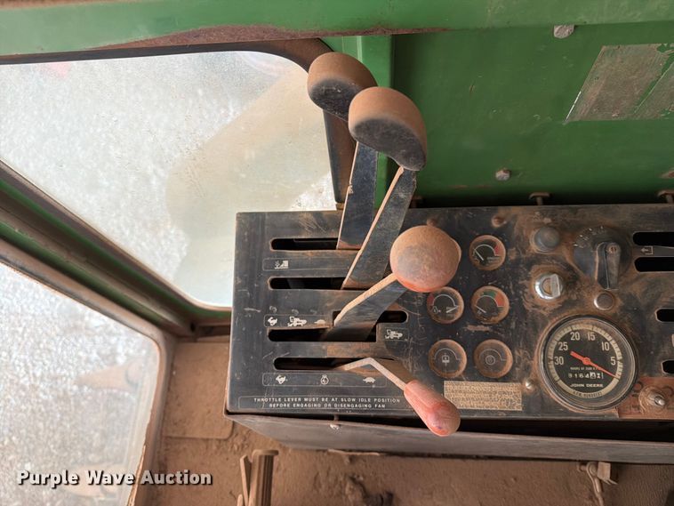 image for item EX3992 John Deere 9910 cotton picker