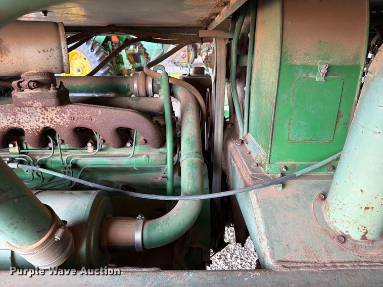 image for item EX3992 John Deere 9910 cotton picker