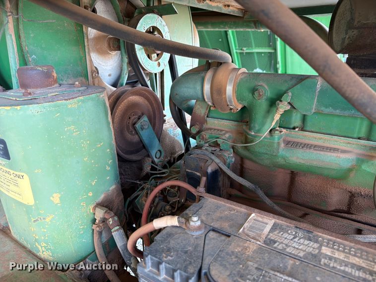 image for item EX3992 John Deere 9910 cotton picker