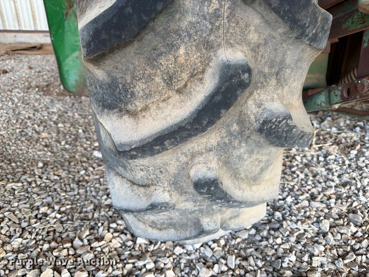 image for item EX3992 John Deere 9910 cotton picker