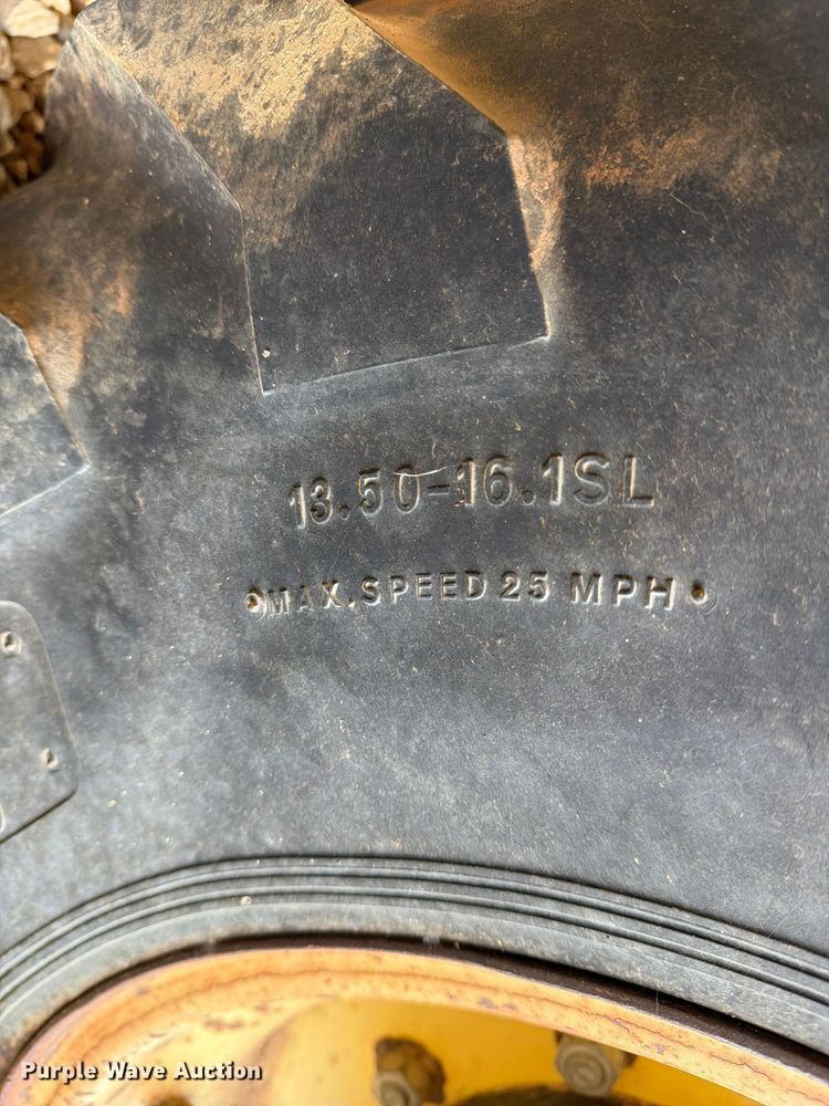 image for item EX3992 John Deere 9910 cotton picker