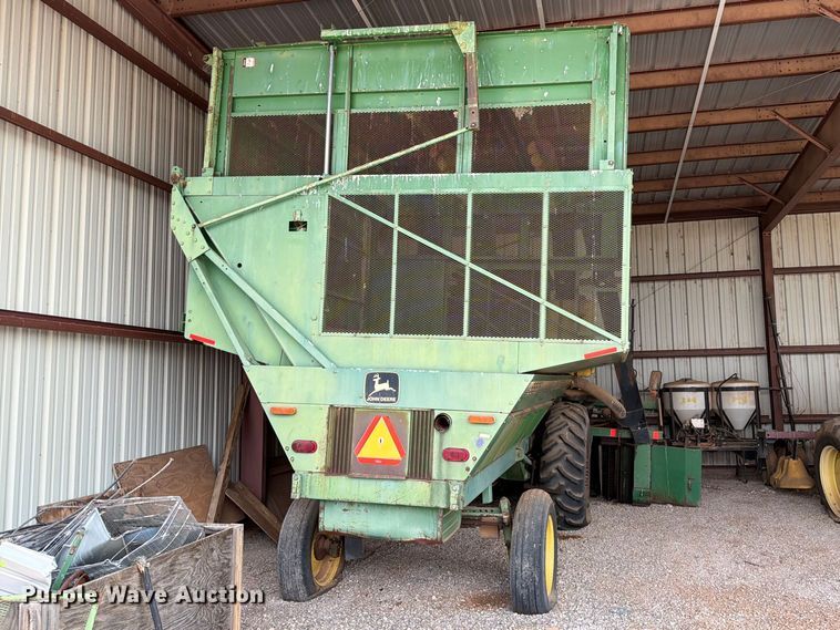 image for item EX3993 John Deere 9965 cotton picker