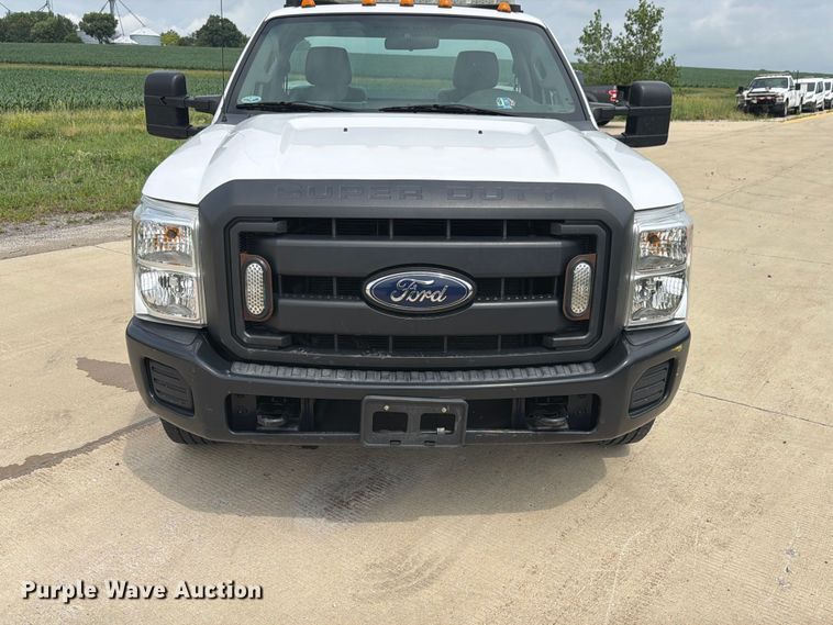 image for item EX4516 2012 Ford F350 Super Duty utility bed pickup truck
