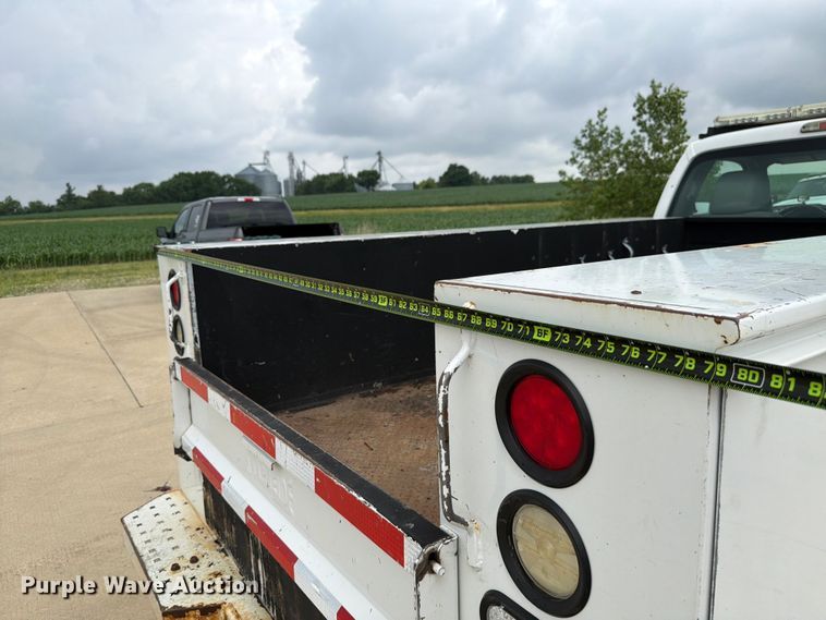 image for item EX4516 2012 Ford F350 Super Duty utility bed pickup truck
