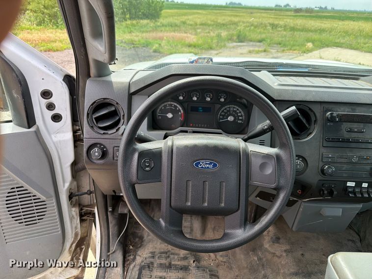 image for item EX4516 2012 Ford F350 Super Duty utility bed pickup truck