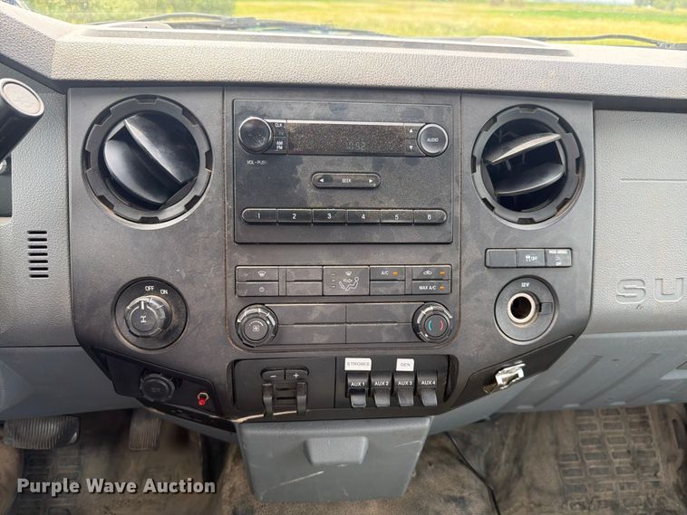 image for item EX4516 2012 Ford F350 Super Duty utility bed pickup truck