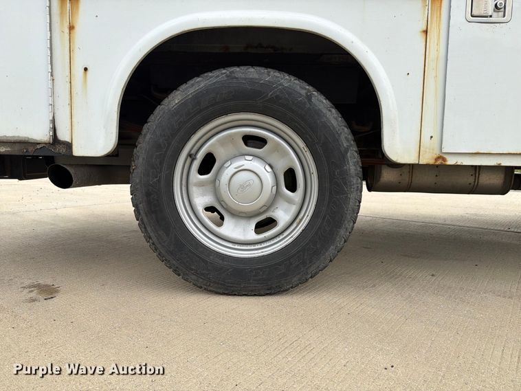 image for item EX4516 2012 Ford F350 Super Duty utility bed pickup truck