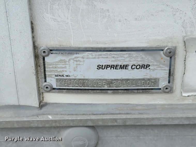 image for item EX4517 2002 GMC Savana box truck
