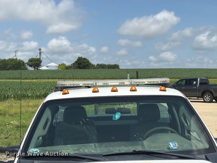 image for item EX4519 2013 Ford F350 Super Duty utility bed pickup truck