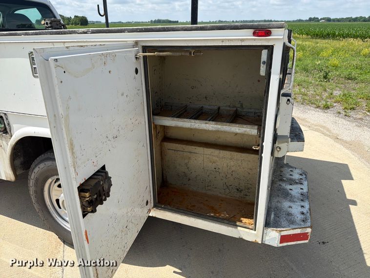 image for item EX4519 2013 Ford F350 Super Duty utility bed pickup truck