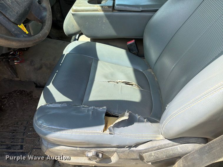 image for item EX4519 2013 Ford F350 Super Duty utility bed pickup truck