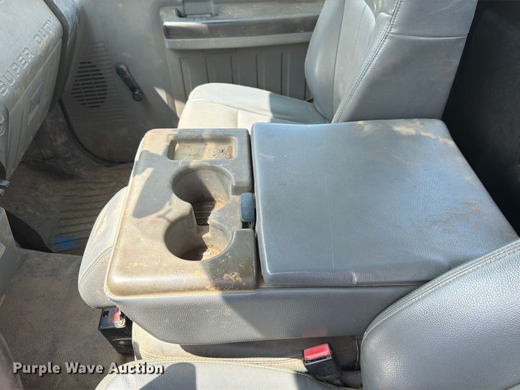 image for item EX4519 2013 Ford F350 Super Duty utility bed pickup truck