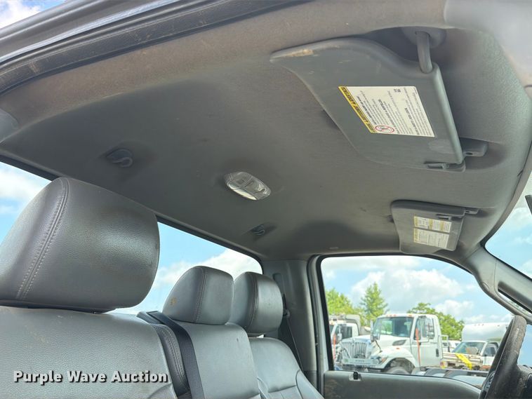 image for item EX4519 2013 Ford F350 Super Duty utility bed pickup truck