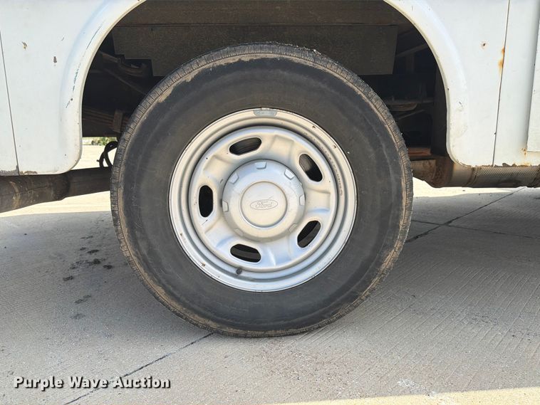image for item EX4519 2013 Ford F350 Super Duty utility bed pickup truck