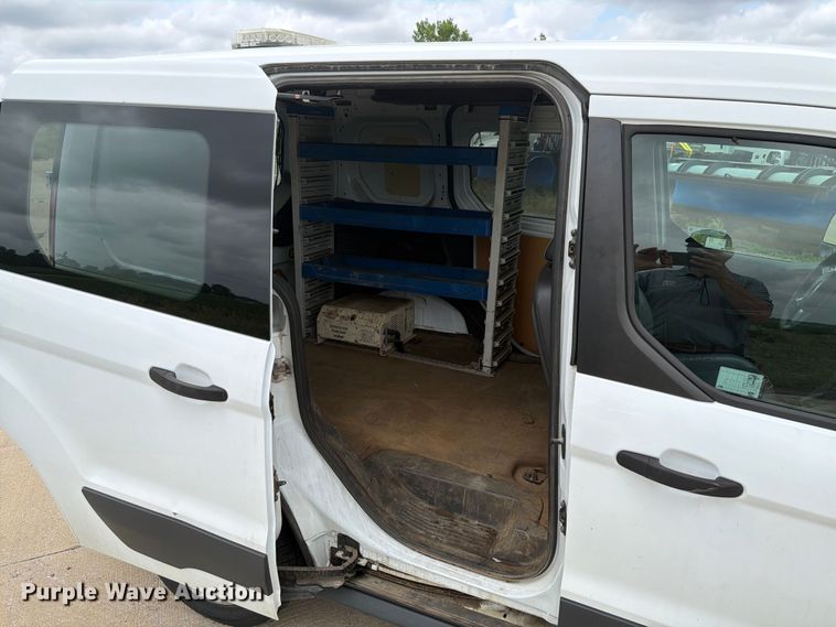 image for item EX4520 2015 Ford Transit Connect van