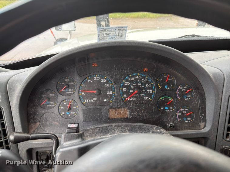 image for item EX4522 2006 International WorkStar 7400 truck cab and chassis