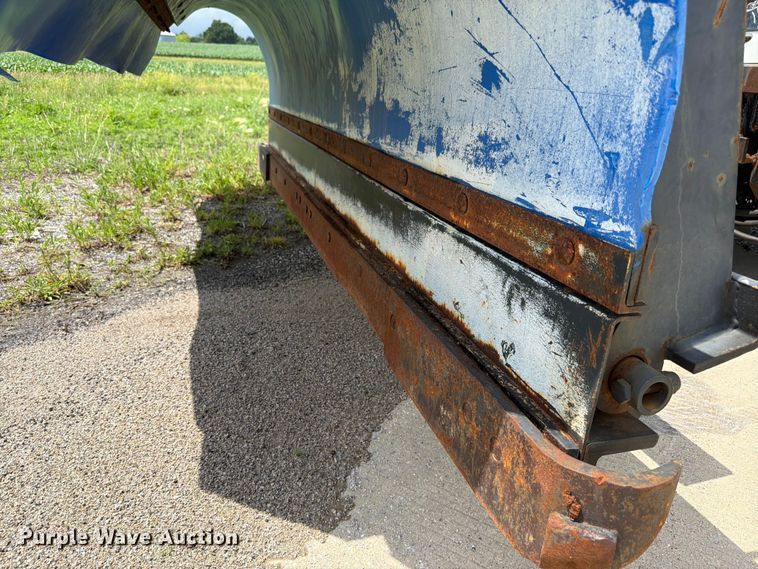 image for item EX4524 2014 International 4300 dump truck