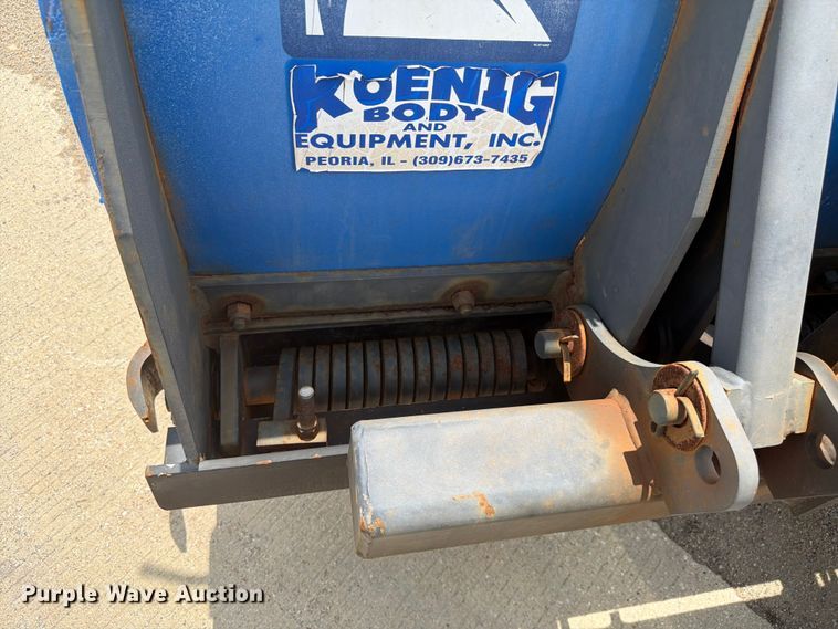image for item EX4524 2014 International 4300 dump truck