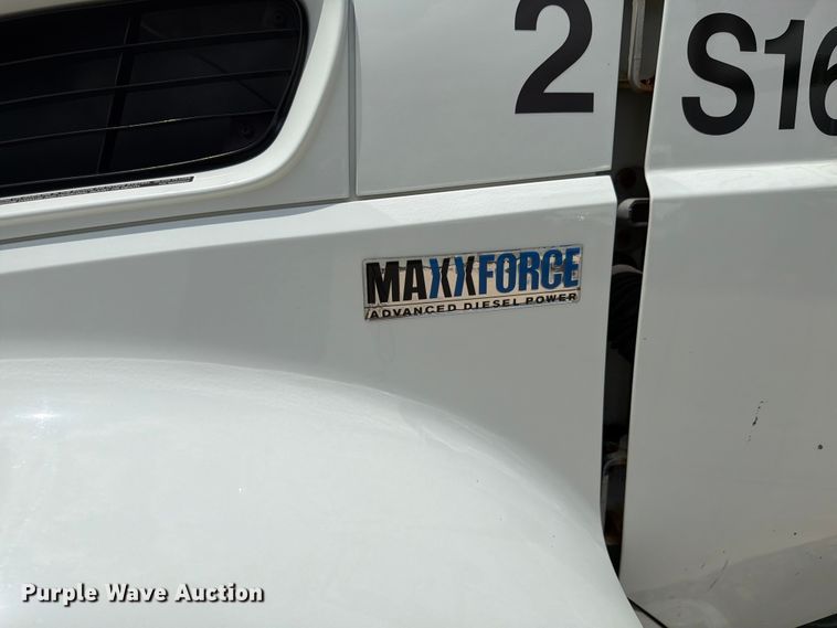image for item EX4524 2014 International 4300 dump truck