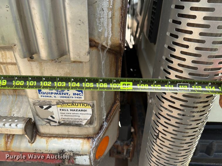 image for item EX4524 2014 International 4300 dump truck