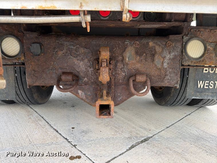 image for item EX4524 2014 International 4300 dump truck
