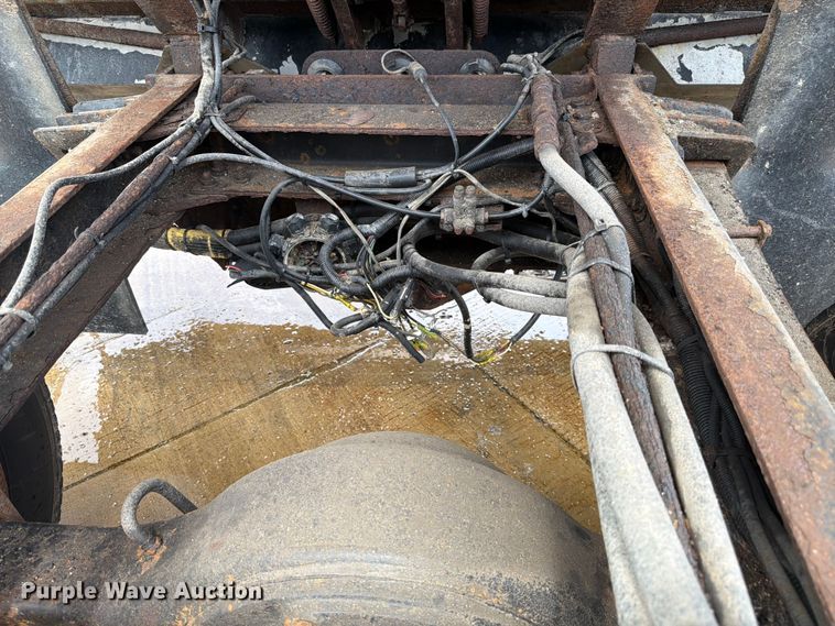 image for item EX4524 2014 International 4300 dump truck