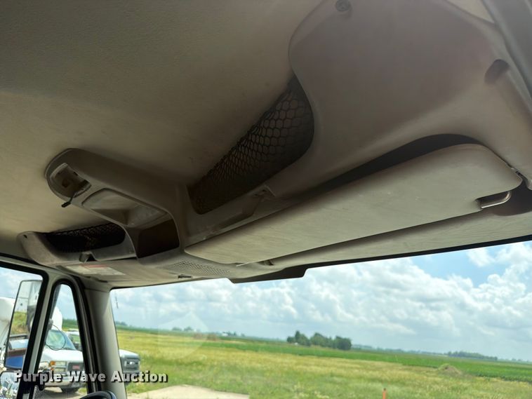 image for item EX4524 2014 International 4300 dump truck